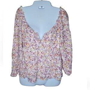 NOBO Women's white floral 3/4 Sleeves V-neck top size M (7-9)